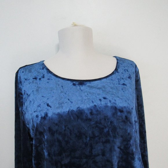 Simply Styled Girls' Velour Holiday Skater Dress - Picture 3 of 5